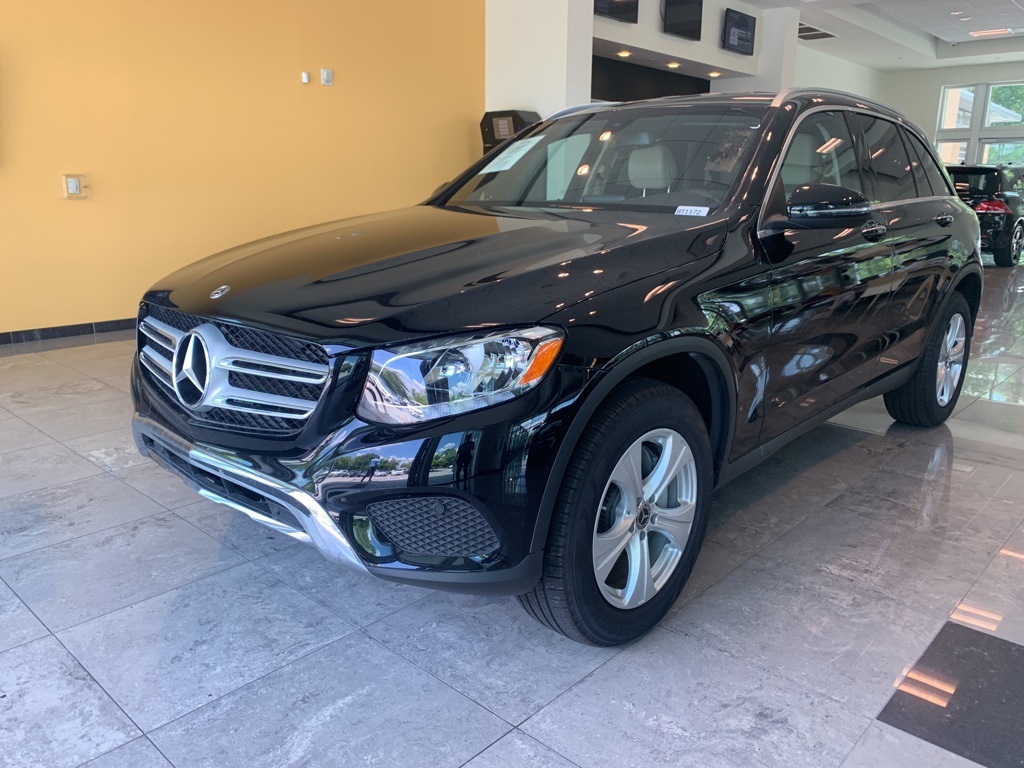 Certified Pre Owned 2018 Mercedes Benz Glc 300 Rwd 4d Sport Utility